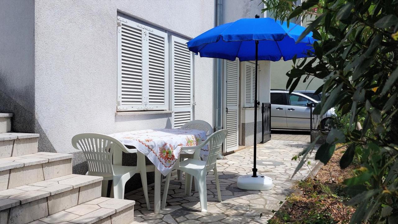 Apartman Crikvenica 30214 - Zulich Eksteriør bilde
