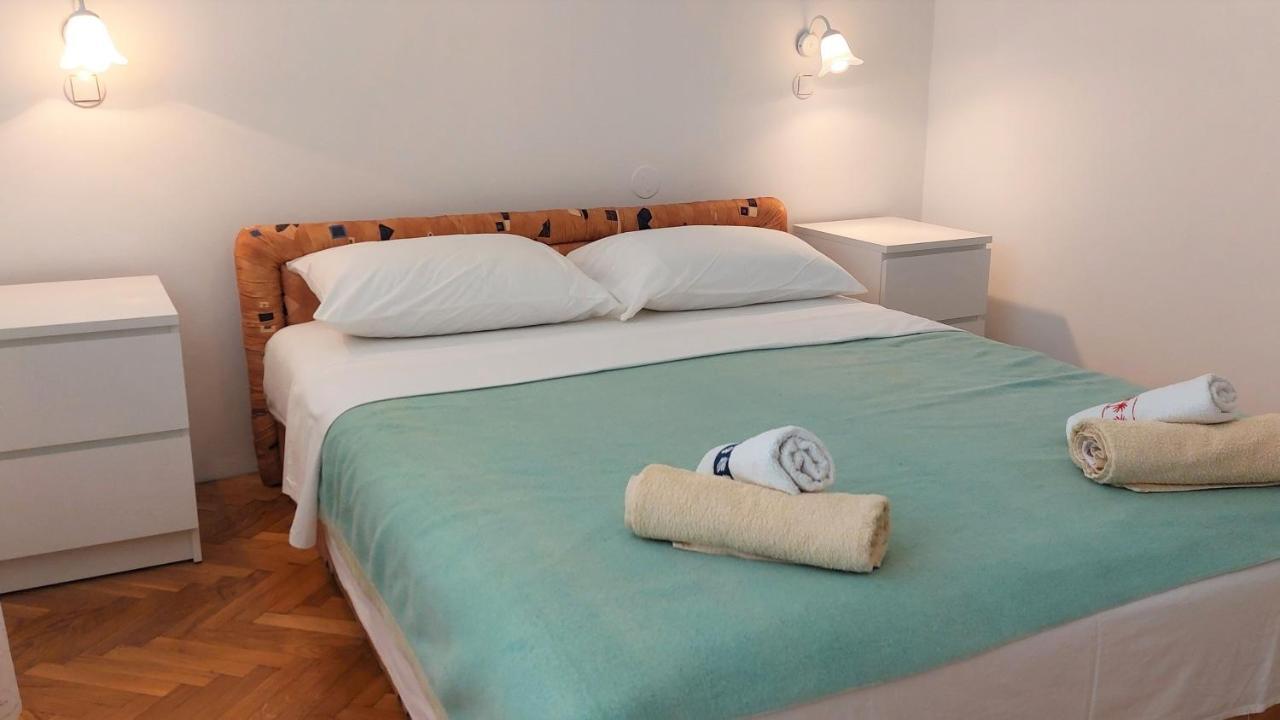 Apartman Crikvenica 30214 - Zulich Rom bilde